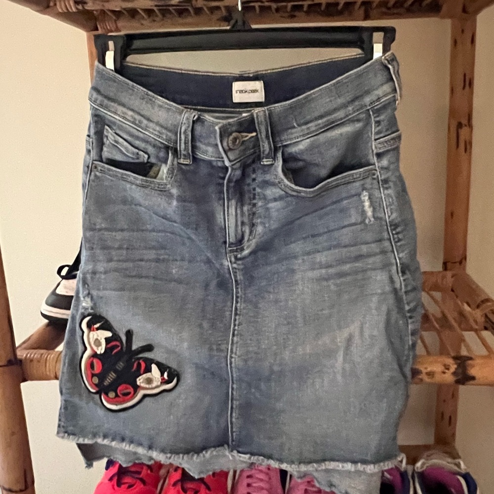 Sneak Peek mini skirt Jean with butterfly patch